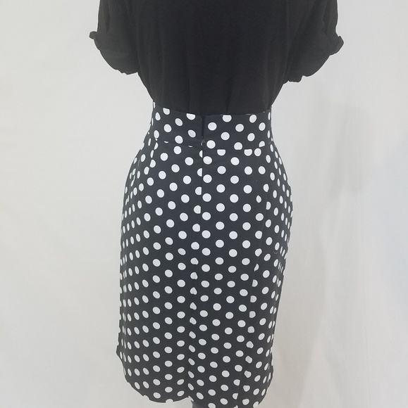 Pencil Skirt - Picture 7 of 7